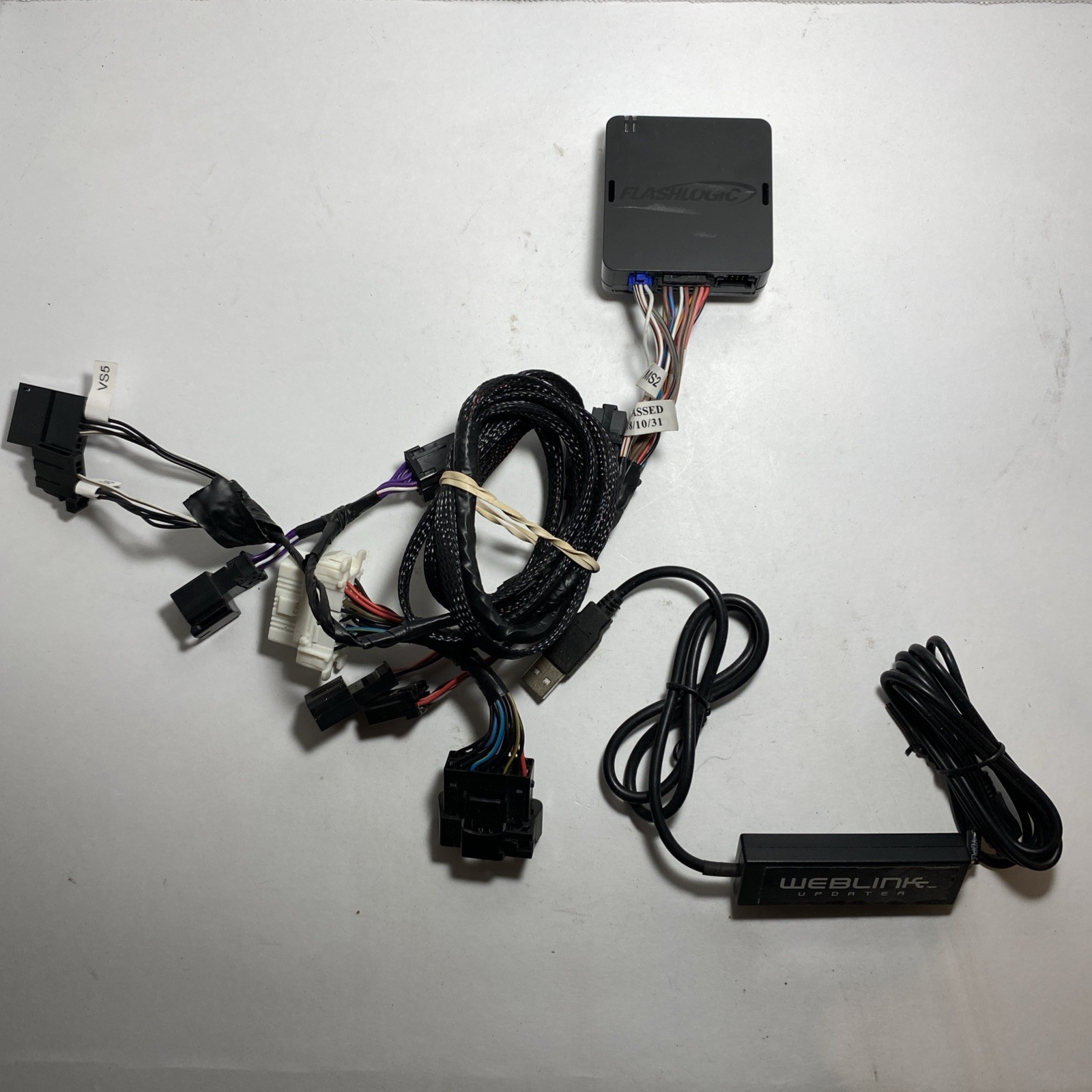 Flashlogic Remote Start Module, Wires, & USB - FLRSCH10 - Untested As Is
