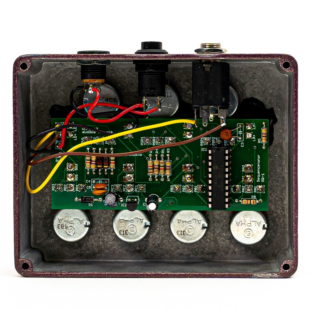 Audible Disease Sequencenator SQ-1 – 4-Step Analog Noise Sequencer
