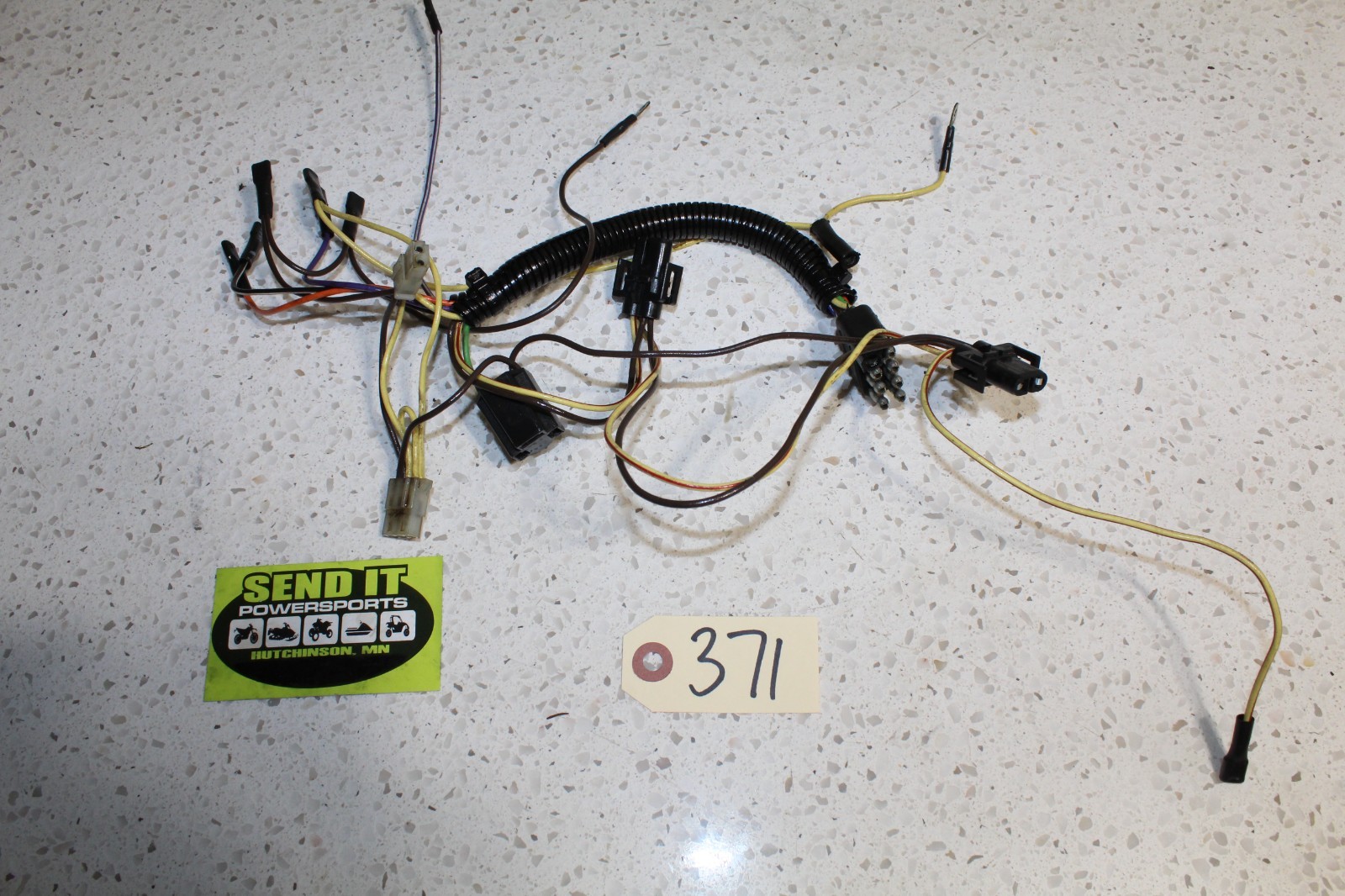 121	1994 Polaris Indy Classic	Handlebar Harness	2460472