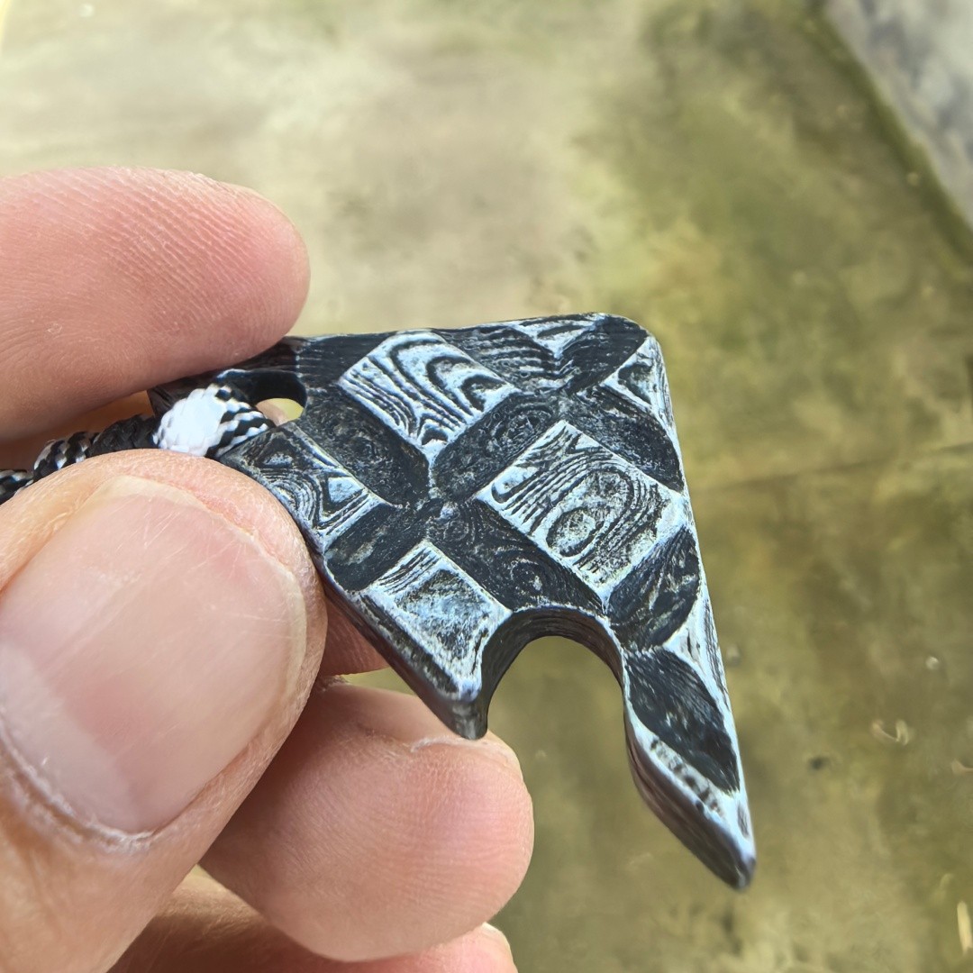 Stainless steel Bottle opener Tool (Simulating meteorite patterns)