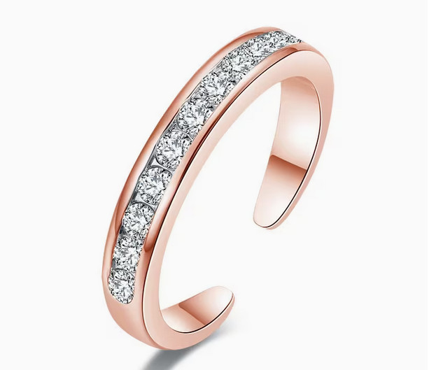 Rose gold crystal toe ring