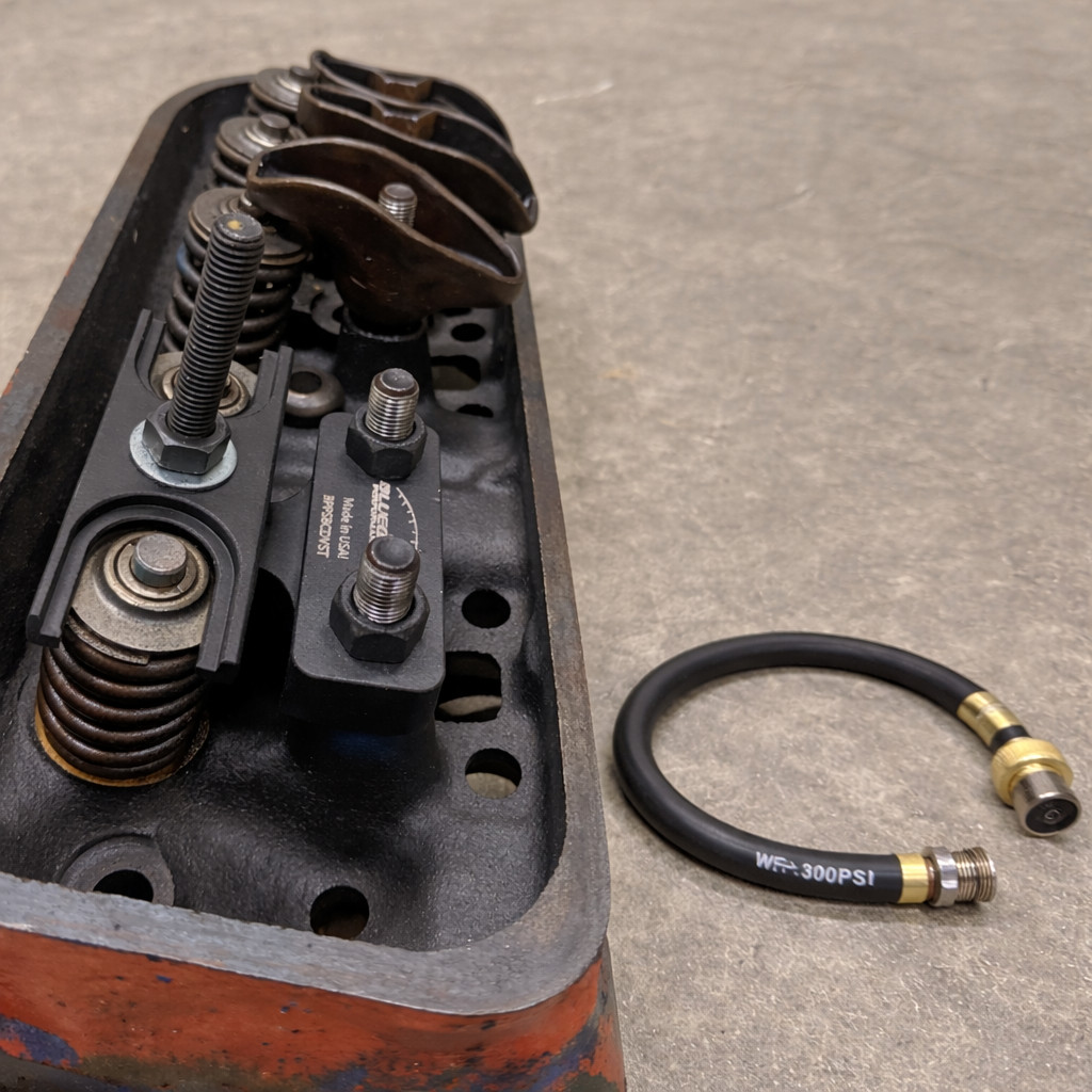 Small block 350 Valve spring compressor tool Bluegrass Performance ® With hose