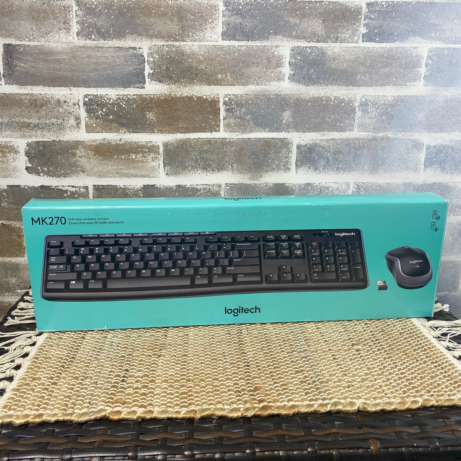 Logitech Wireless Keyboard Mouse Combo MK270 (920-004536)