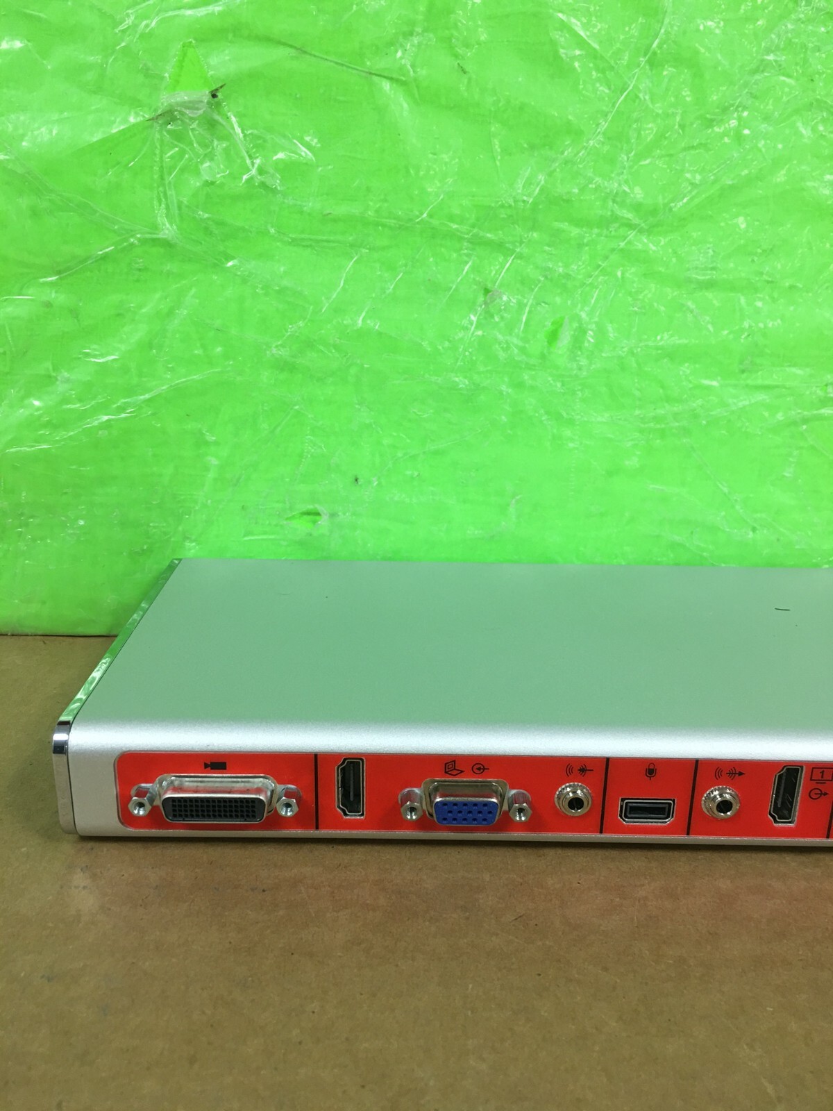 POLYCOM GROUP 500 REAL PRESENCE SERIES 2201-61078-001 W/AC-ADAPTER