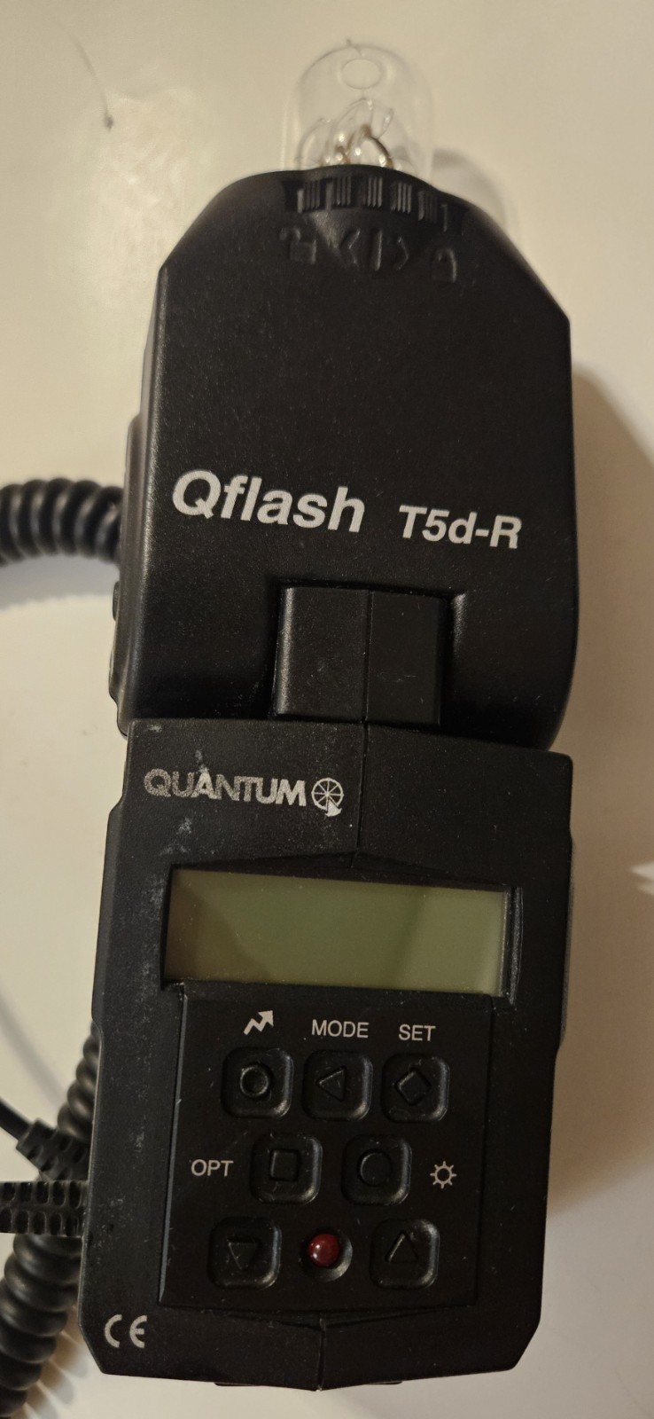 Quantum Qflash T5d-R w/ BULB Professional Camera Flash *UNTESTED*