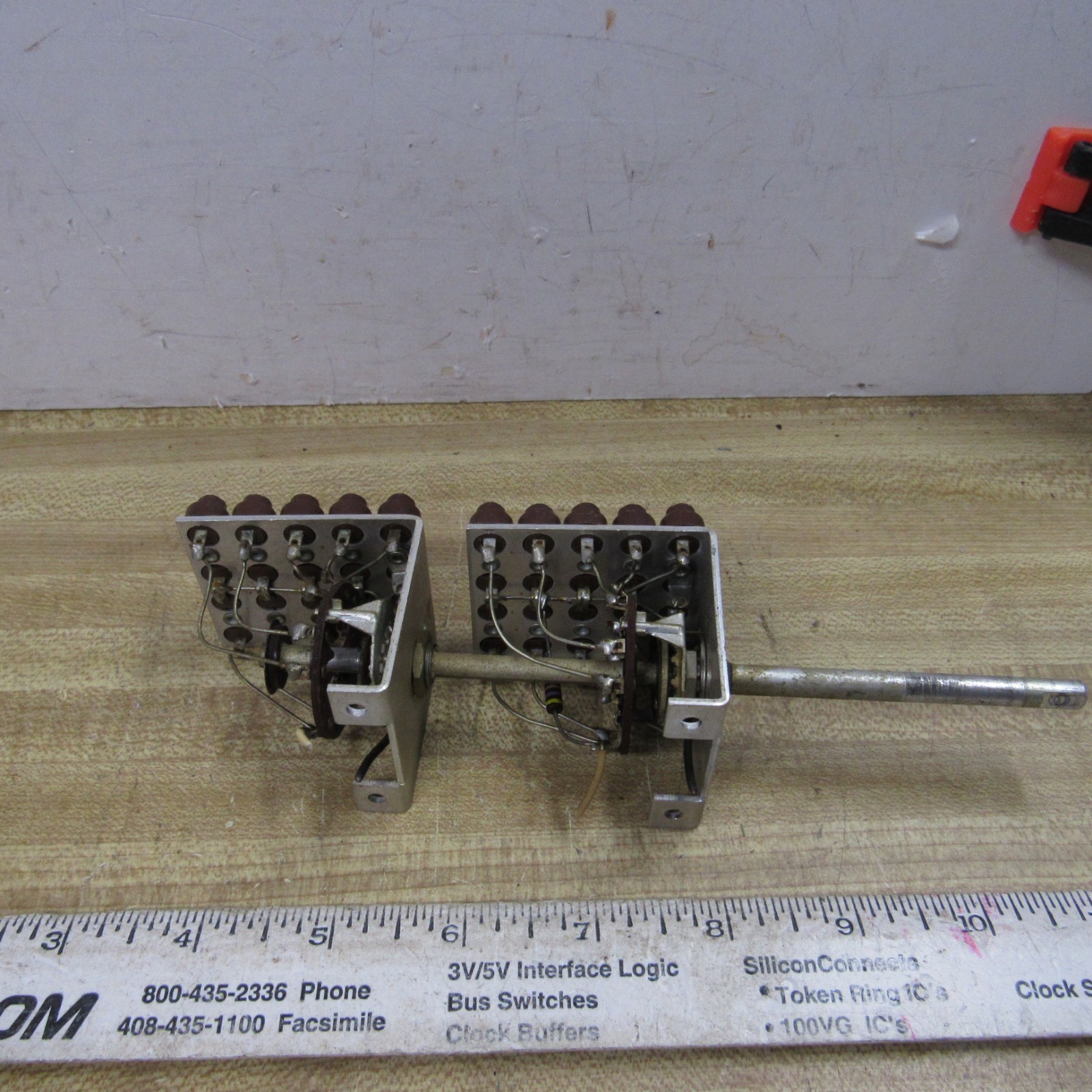 CRYSTAL SOCKET and Switch 10 position HC-6 10 XMT 10 RCV JOHNSON MESSANGER II A