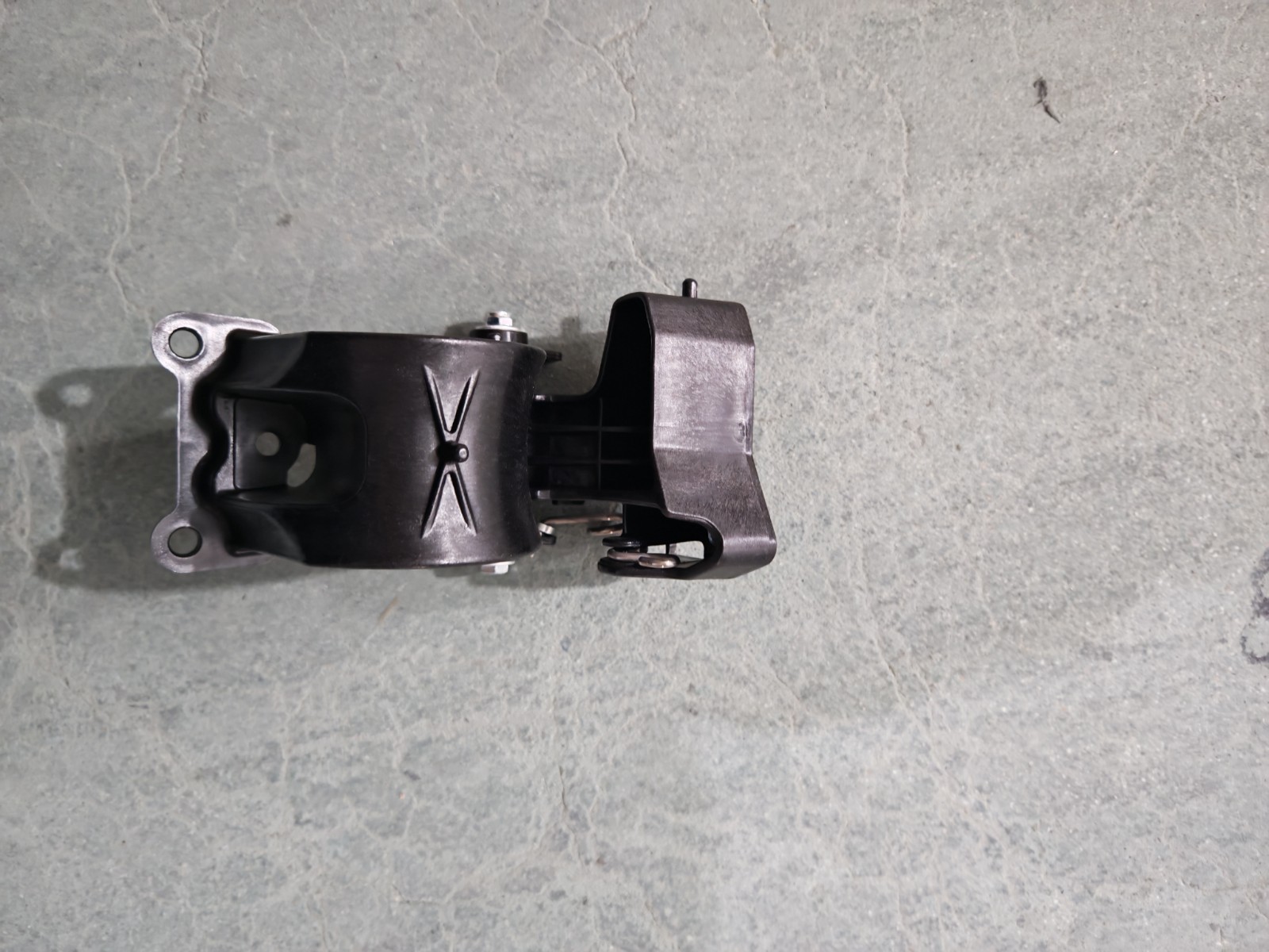 Front Fairing Panel Support For Volvo VNL 2025+