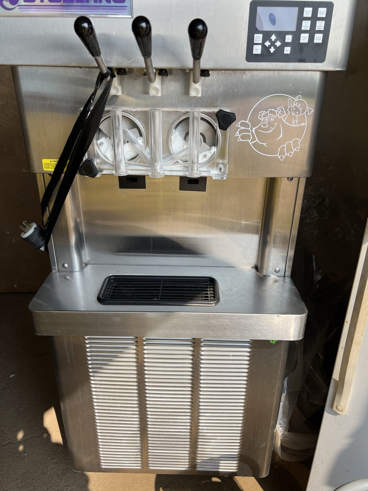 Stoelting Soft Serve O231-38I2 ICE CREAM MACHINE 2 FLAVOR WITH TWIST