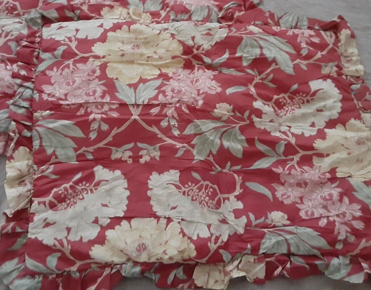 POTTERY BARN POPPY POPPIES FLORAL RUFFLED RED/PINK QUILTED SET OF 2 PILLOW SHAMS