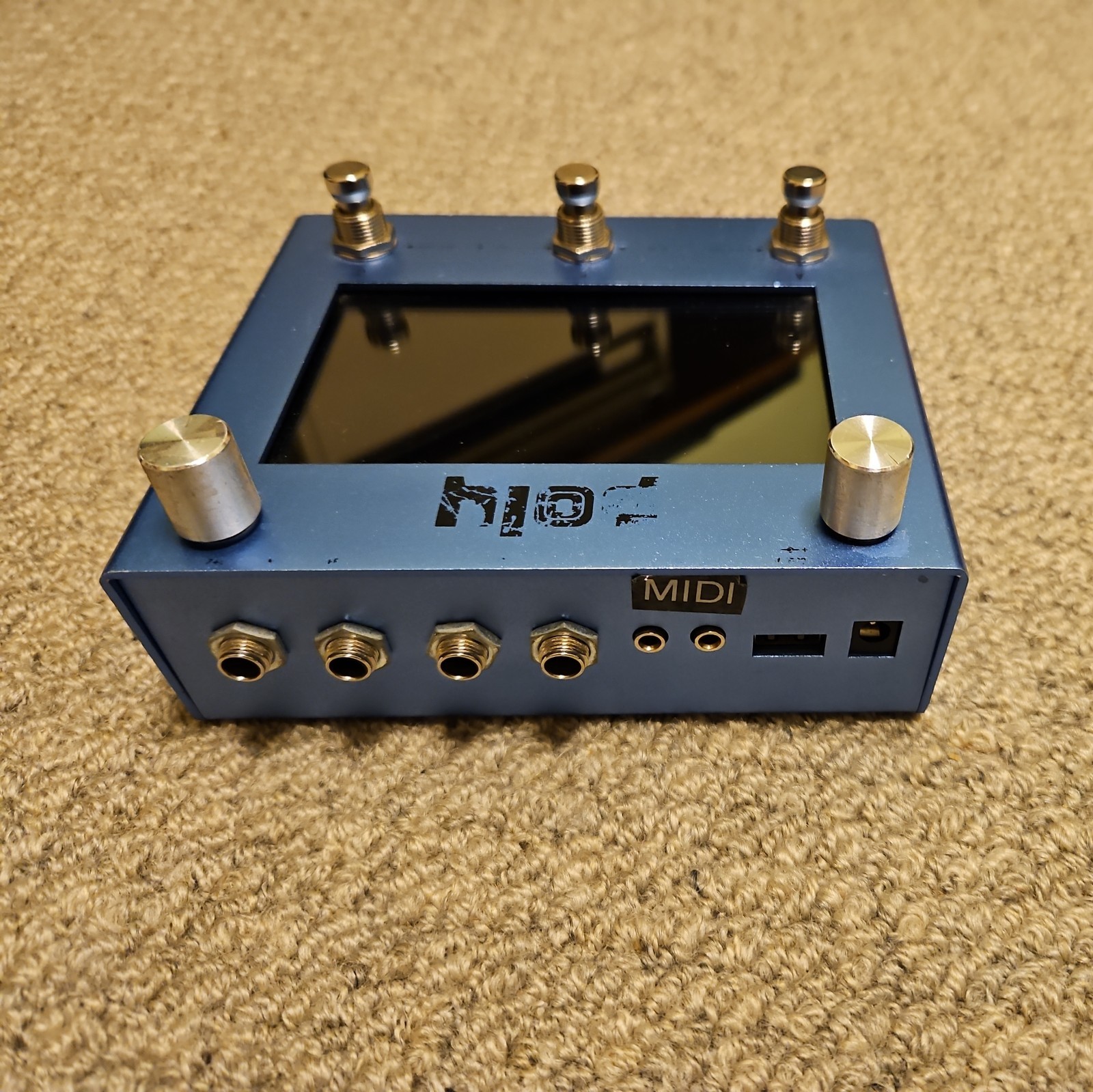 Poly Effects Beebo 4-in/Out Effects Processor - Good Condition