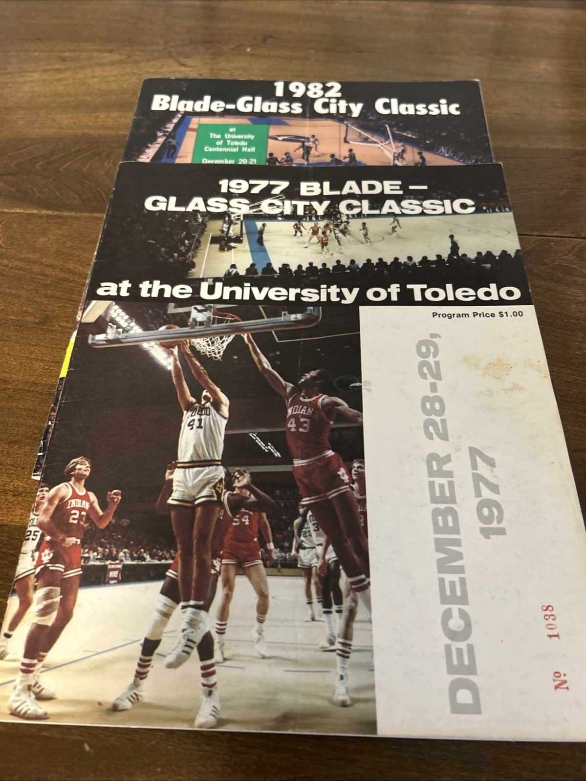 1977 And 1982  Blade Glass City Classic Program