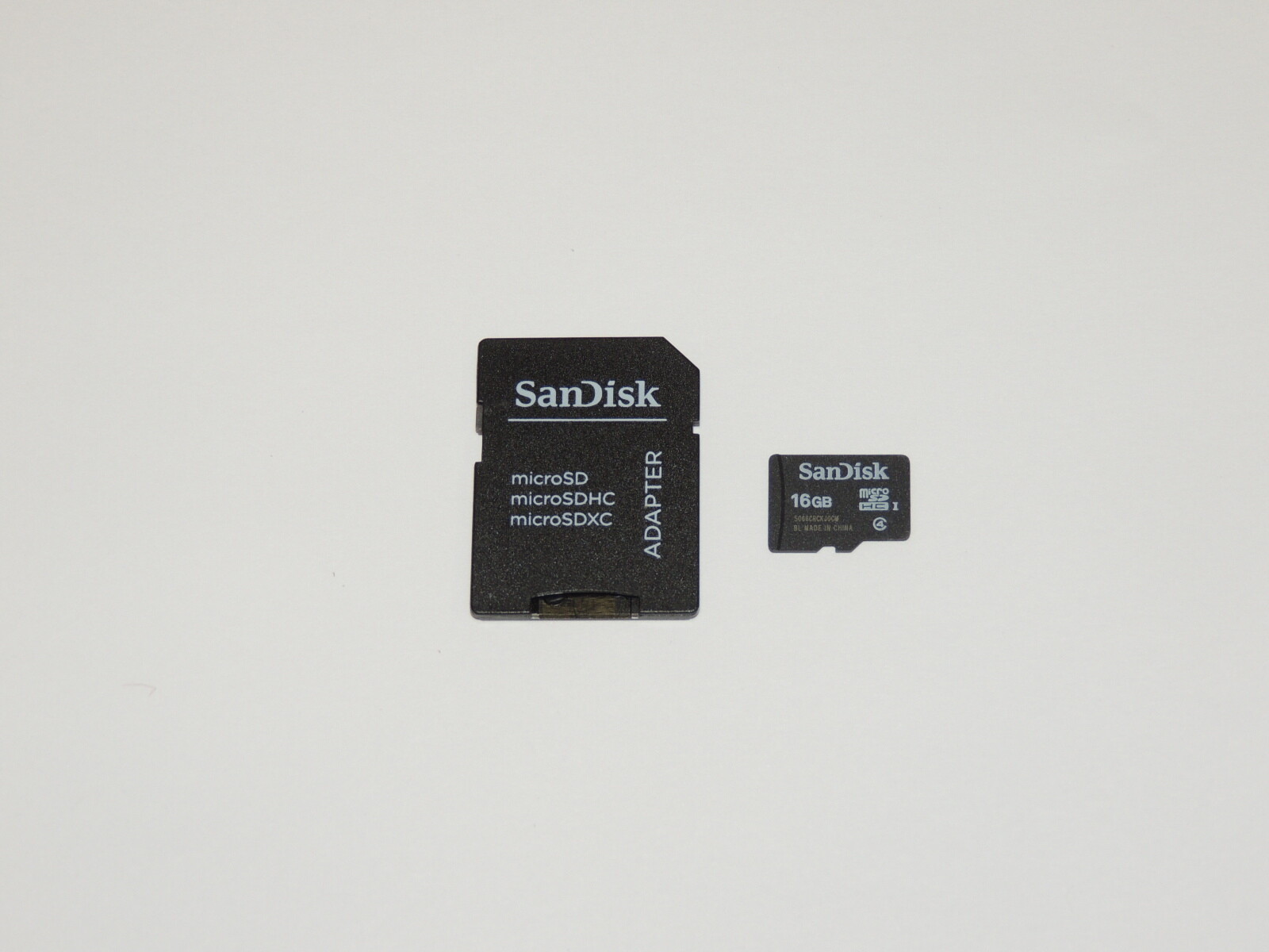 OEM Genuine SanDisk 16GB MicroSDHC I Memory Card - Class 4 - With Adapter