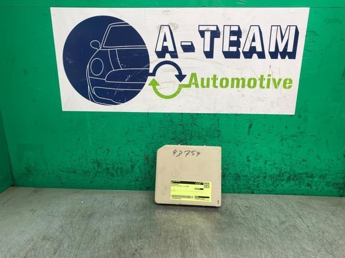 Fuse box Renault Clio III BR0/1, CR0/1 902446 P24540094