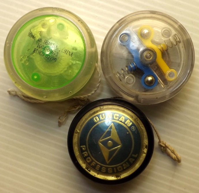 Vintage YO-YO LOT ~ Blue Duncan Professional Diamond + Trick Yo-Yo's / 1970's