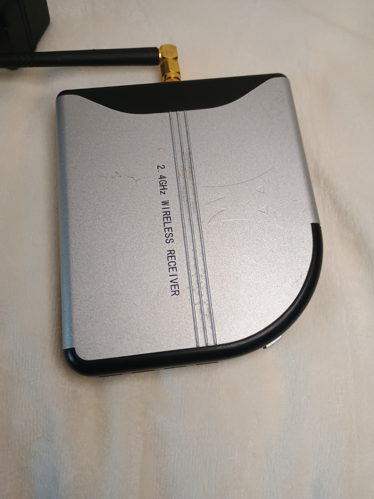 Wisecomm Clover 2.4 GHz Wireless Receiver 4.0-Channel for Security Camera