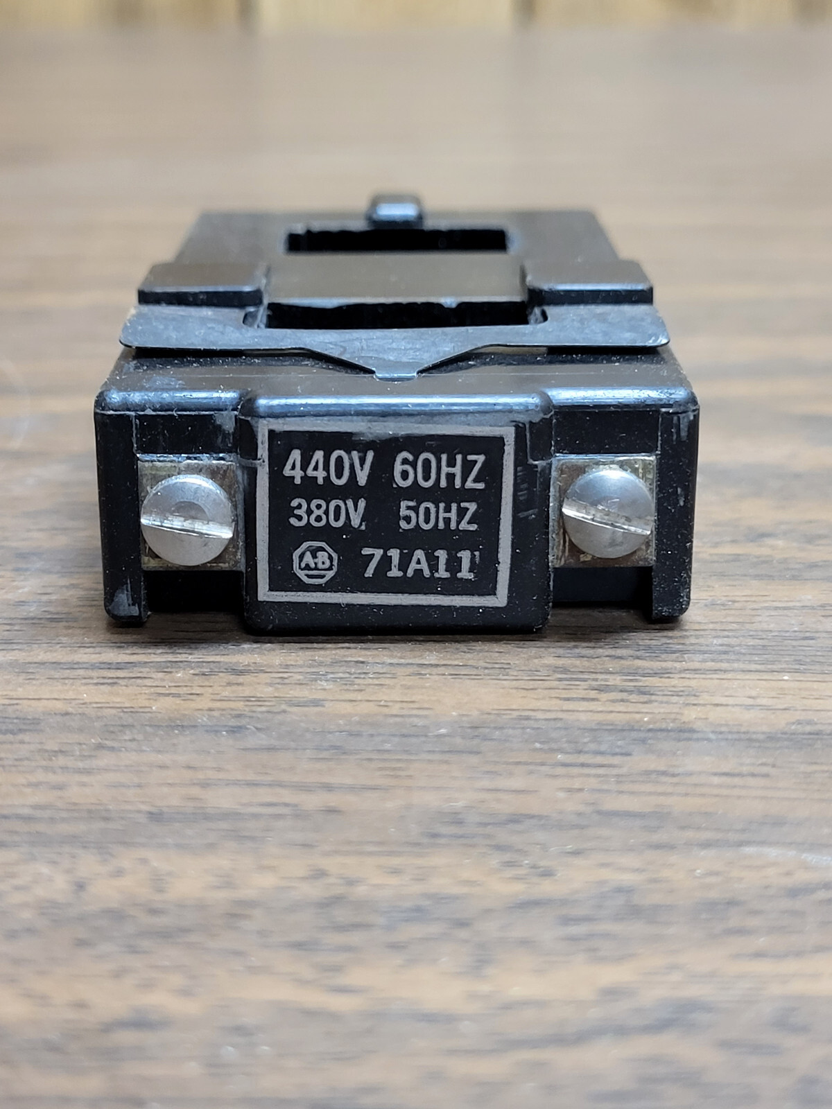 ALLEN BRADLEY 71A11 480V 60HZ 380V 50HZ AC COIL NEW IN BOX