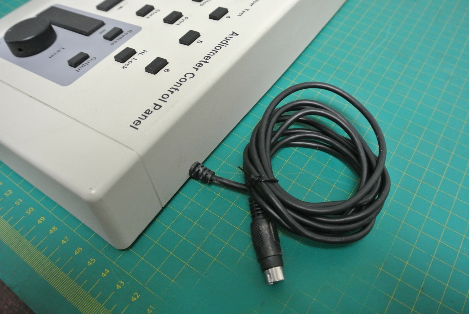Madsen Aurical Audiometer Control Panel 8-03-550 2C-ACP