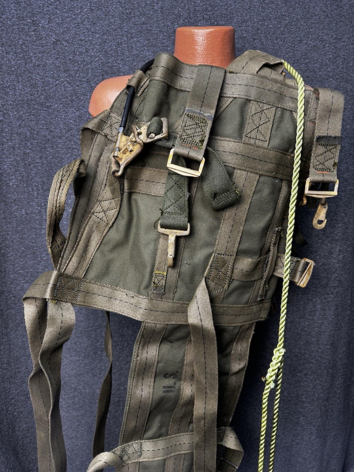 1967 Vietnam War Parachutist Harness & Individual Equipment NIB 8465-753-6548