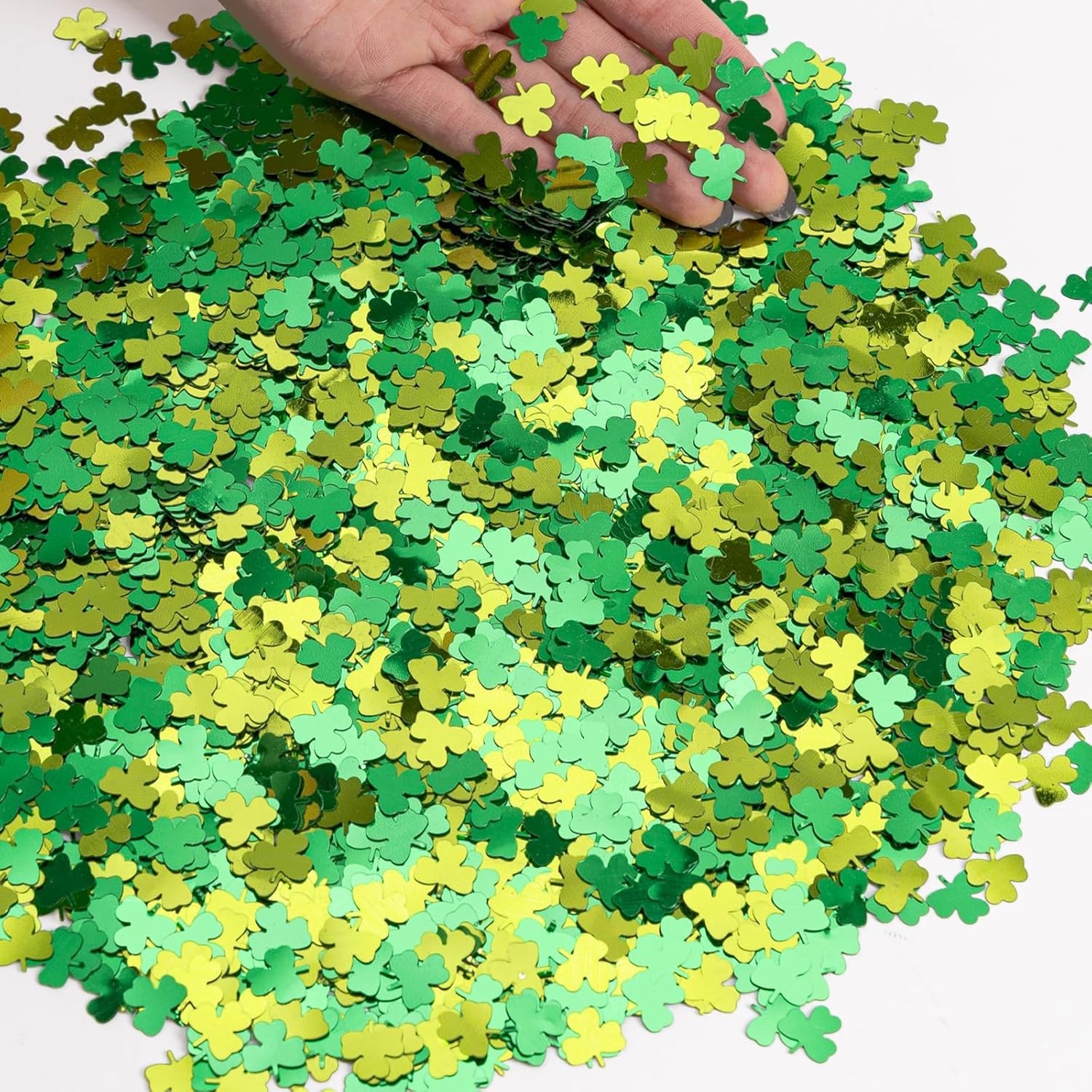 3000 Pcs St. Patrick's Day Shamrock Confetti for Party Decor, 100g