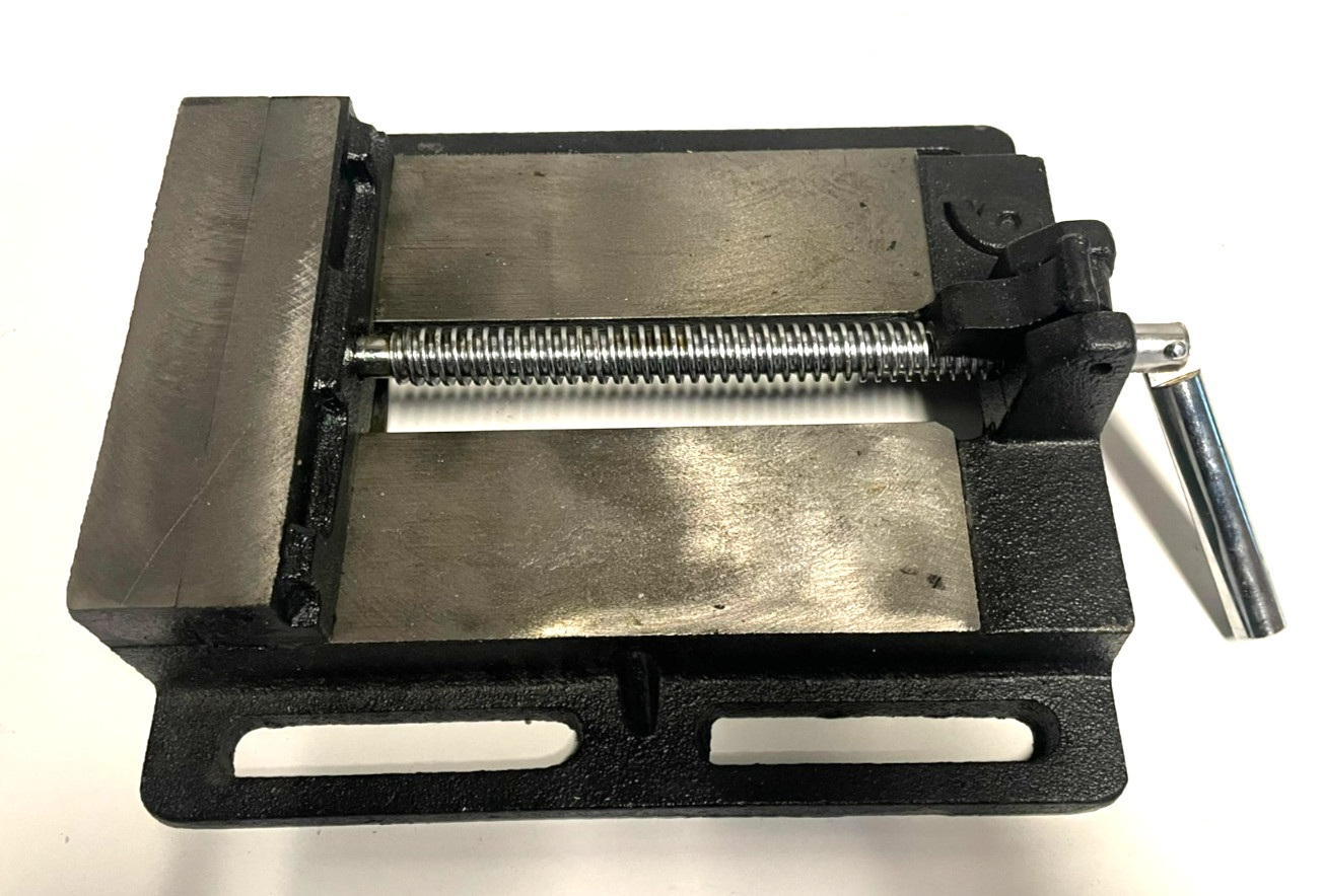 Precision Guide Rod Type Heavy Bench Vise Clamp Bench Lockdown Vise 6 Inch