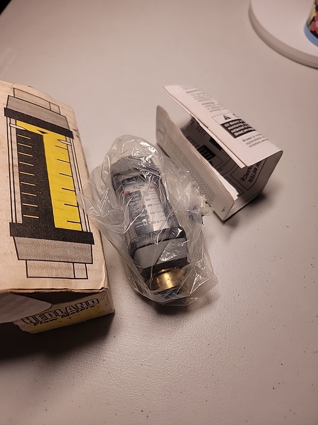 NEW Hedland H205b-010 Flowmeter, Gpm/Lpm 0.1 - 1.0 / 0.5-3.75 **NEW**
