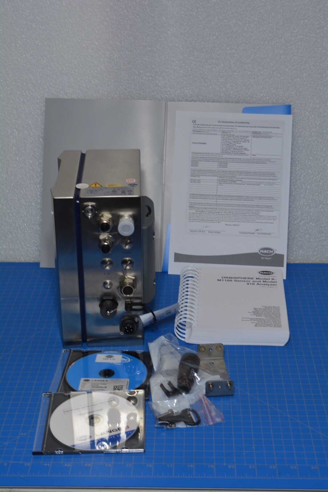 410K/W1C00000/ANALYZER CONTROLLER ORBISPHERE 410 DISSOLVED OXYGEN INSTR/HACH