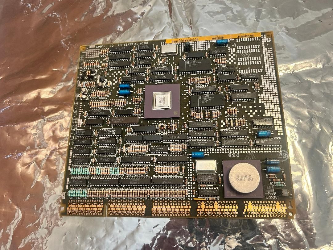 Digital Dec LWPR DICEON 1A 94V0 XBIB 5018232-01 T1043 Circuit Board