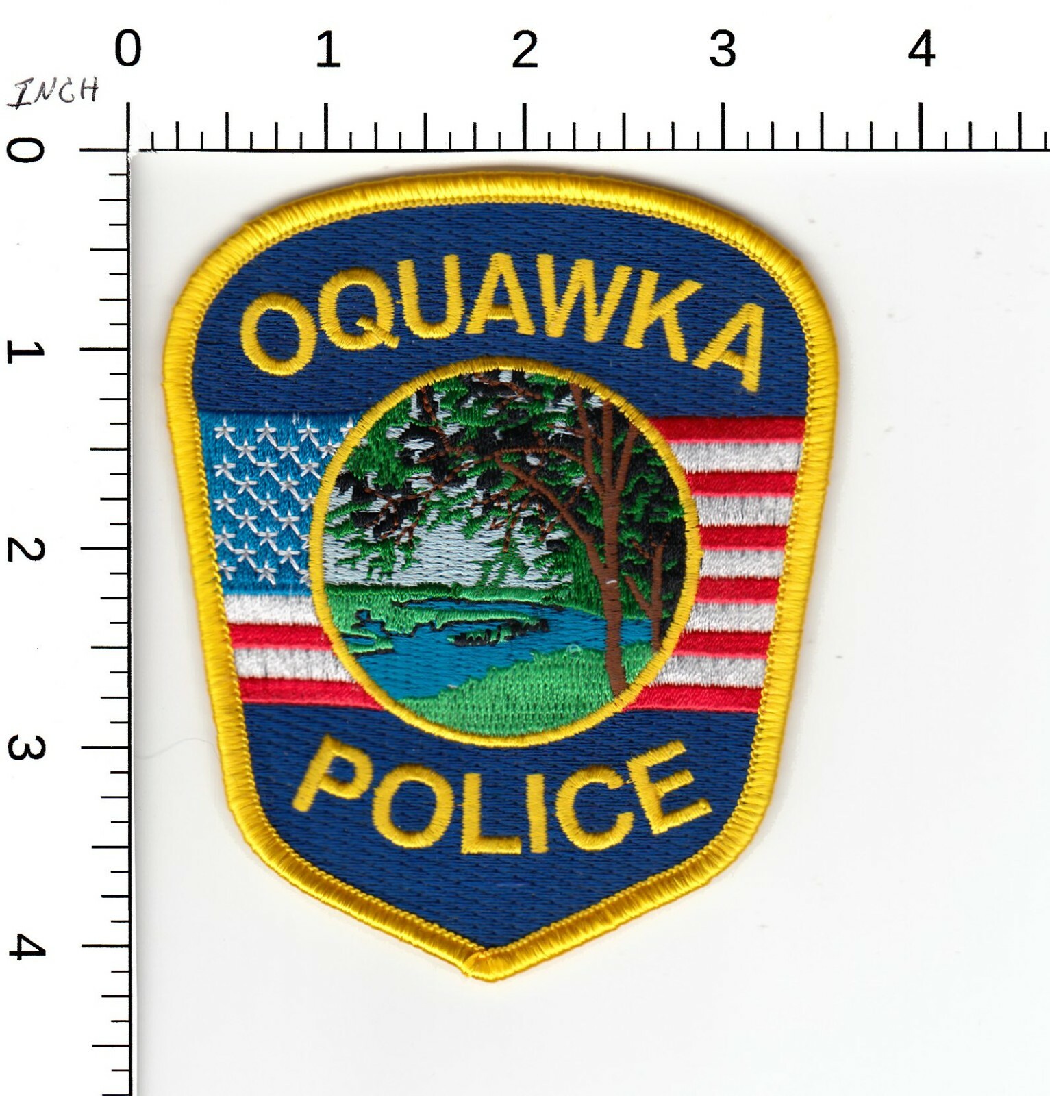 OQUAWKA -- ILLINOIS  POLICE (VERY SMALL DEPT HENDERSON COUNTY) COLLECTIBLE PATCH
