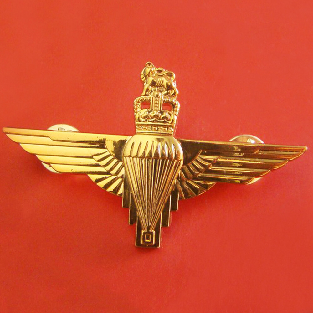 UK British ROYAL PARATROOPER WINGS HAT BERET COCKADE CROWN BADGE GOLD -chho981