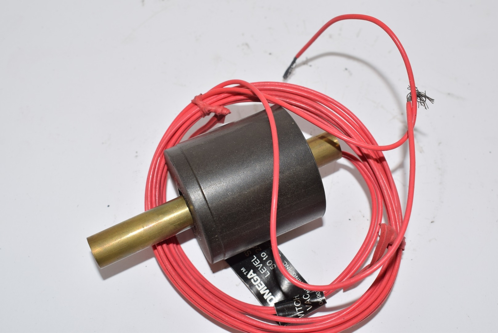 NEW Omega LV-125 Level Switch Kit OMEGALEVEL