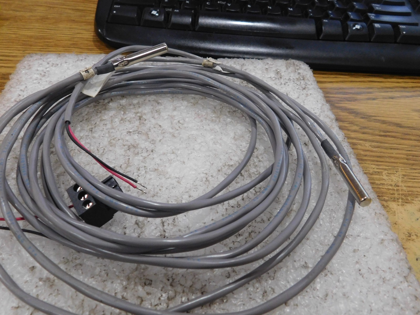 Quantem Model: 223-13015-08 Dual Temp.  Sensor.  Unused Old Stock.  No Box