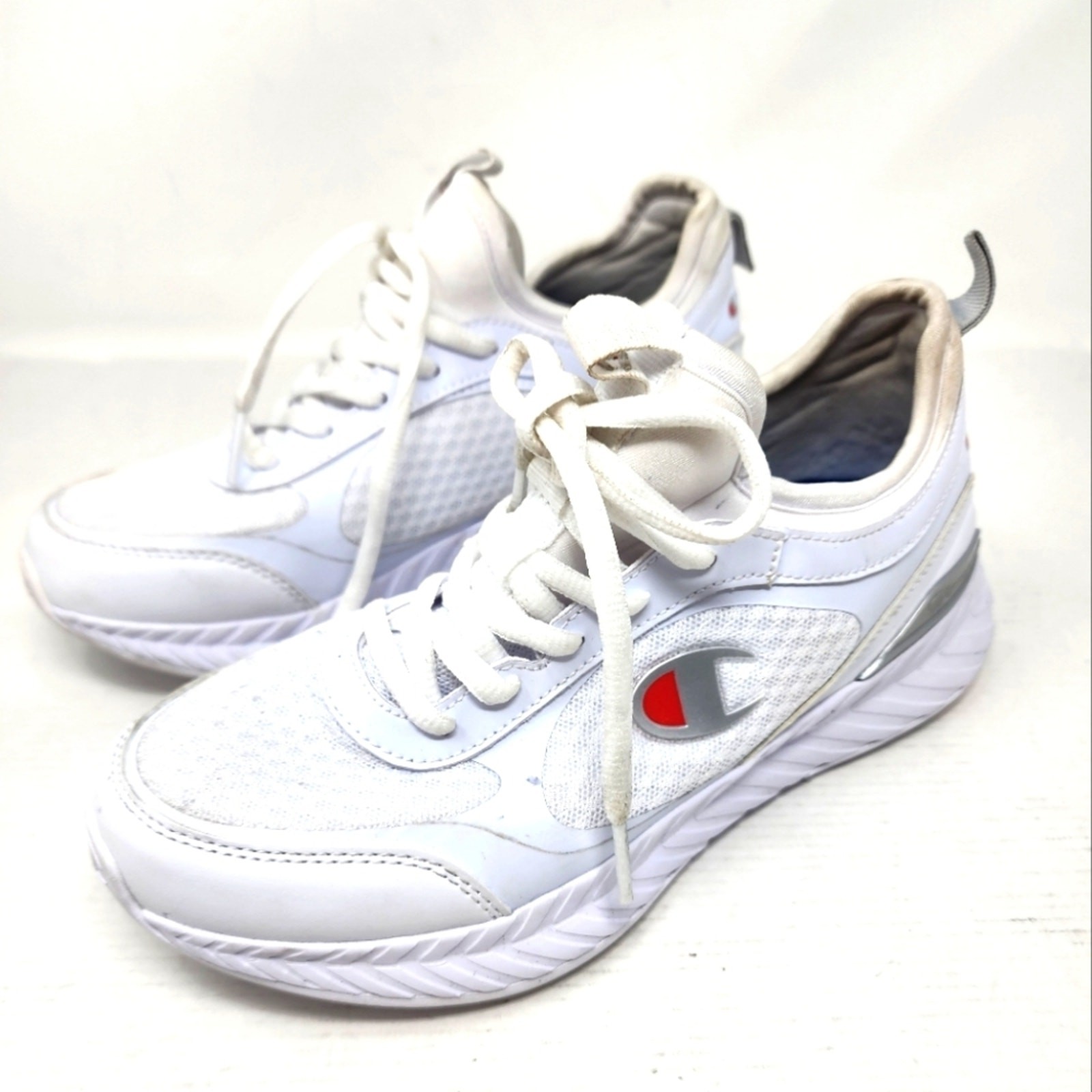 Champion White Sneakers Gift Lace up White Runners Athleisure Women's Size 7