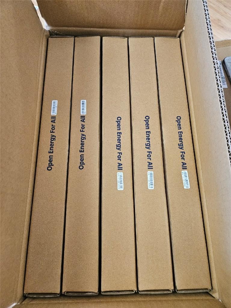 NEW NIB LOT QTY TEN HOYMILES HM-600NT MICROINVERTER 2-IN-1 INVERTER OEM $40 EACH