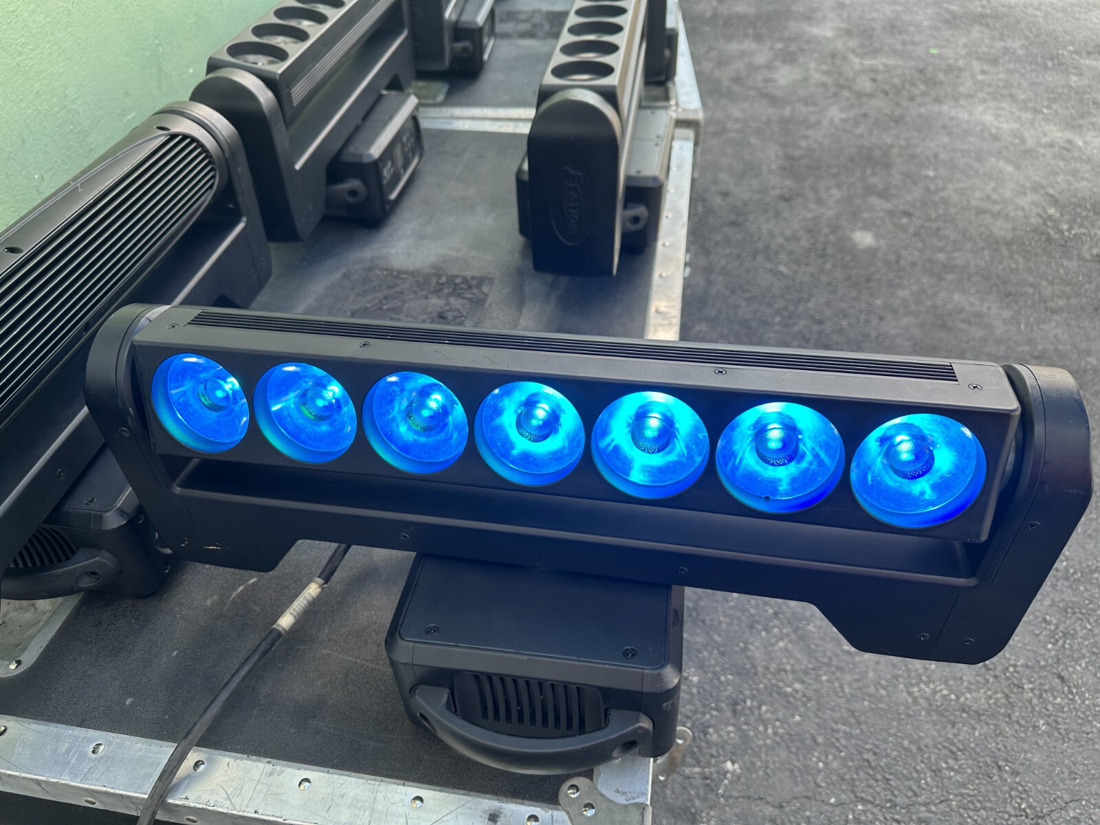 Elation Professional ACL 360 Bar Moving Bar Effect Luminaire ( FOUR )T.H.S