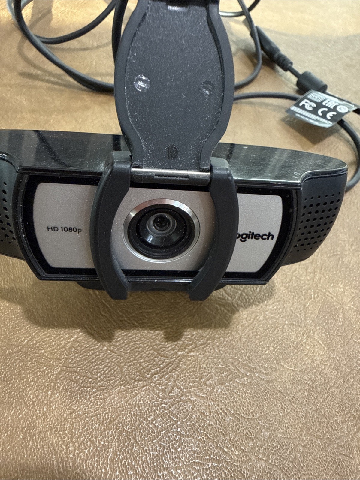 Logitech HD 1080p Webcam Model V-U0031 - Black