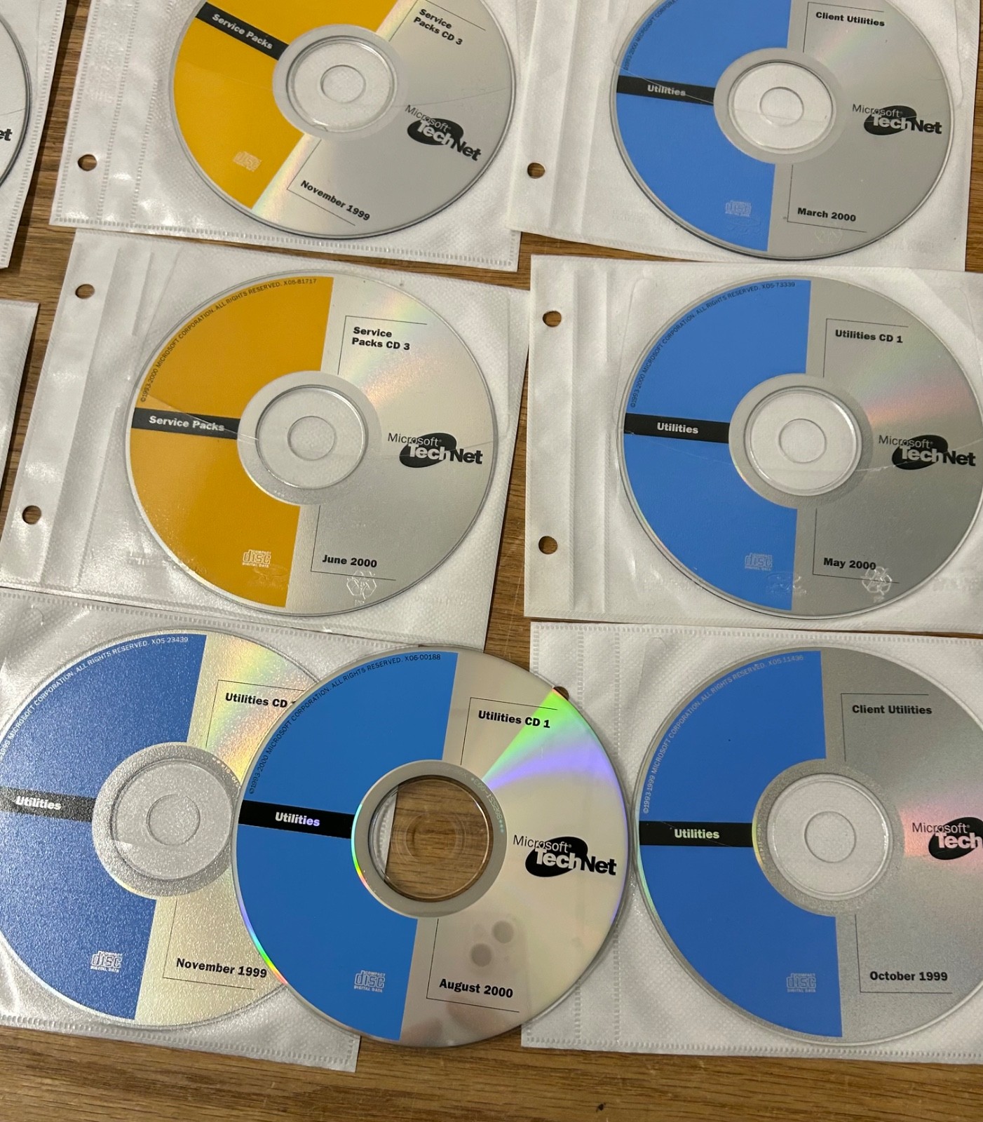 Microsoft TechNet Bundle 1999 2000 Utilities Extras Monthly Issues Service Packs