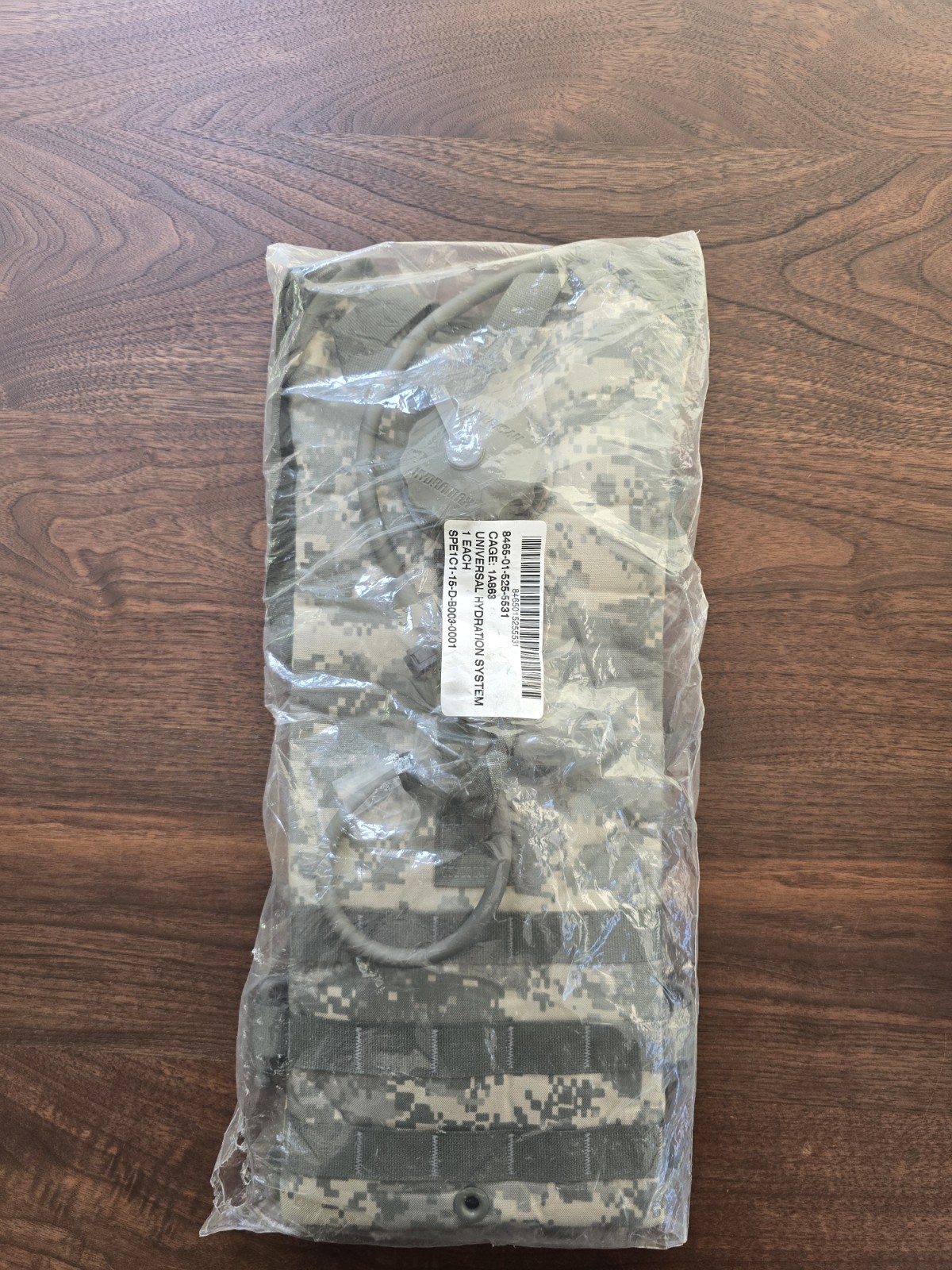 USGI Military ACU Hydration Carrier Pack Pouch US Army WITH 100oz 3L BLADDER NEW