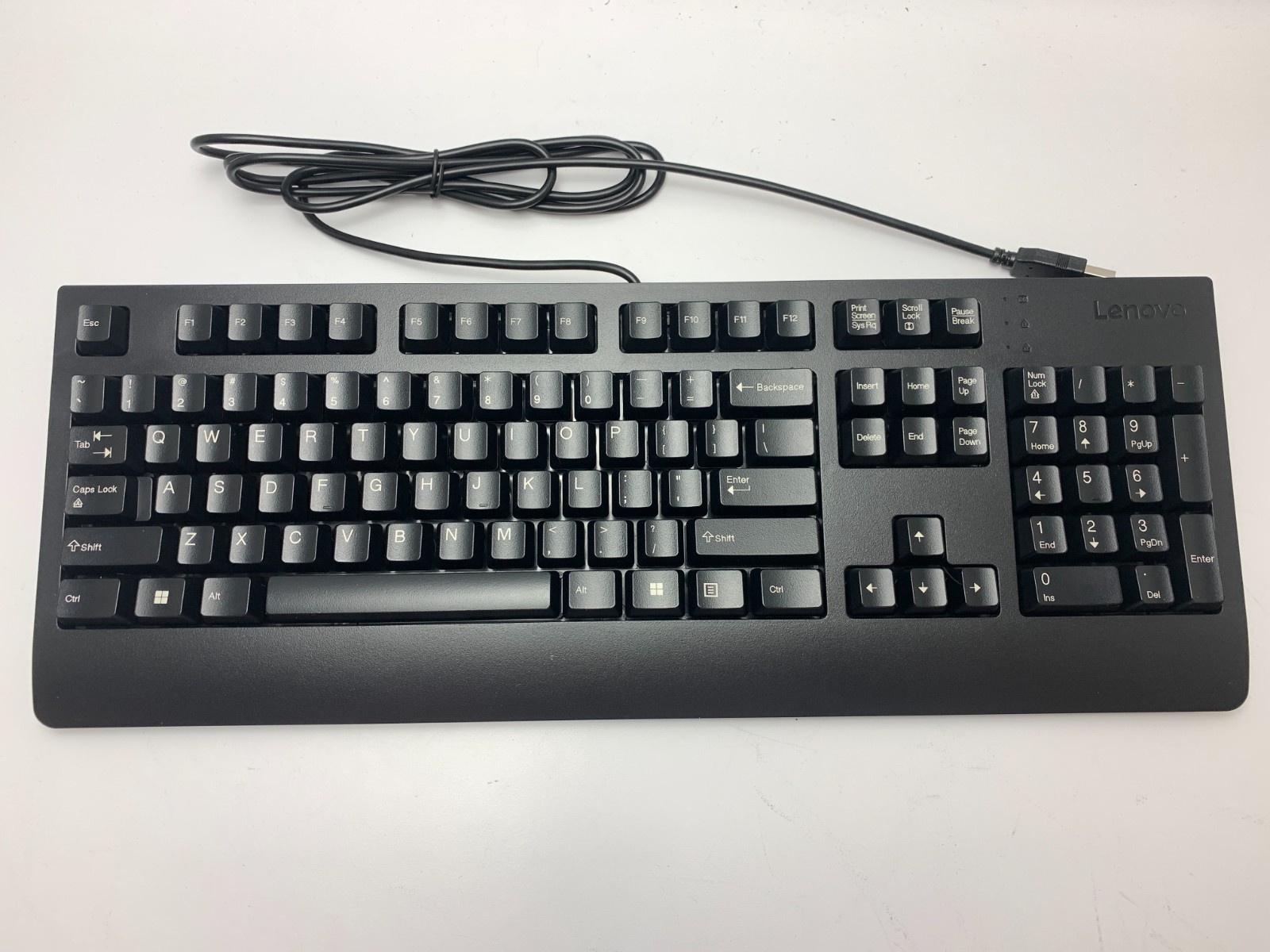 MSI | K322 COMBO US | Gaming Wired Keyboard and Mouse IN BOX