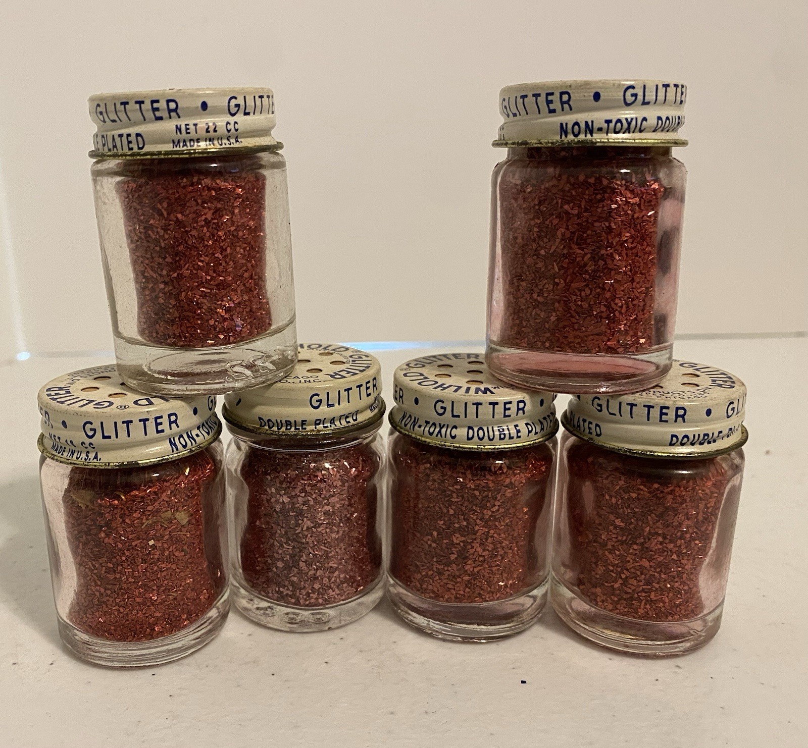 Vintage Wilhold Glitter 2 Inch Jars Metal Shaker Lids  Lot Of 6 Color Dk Pink