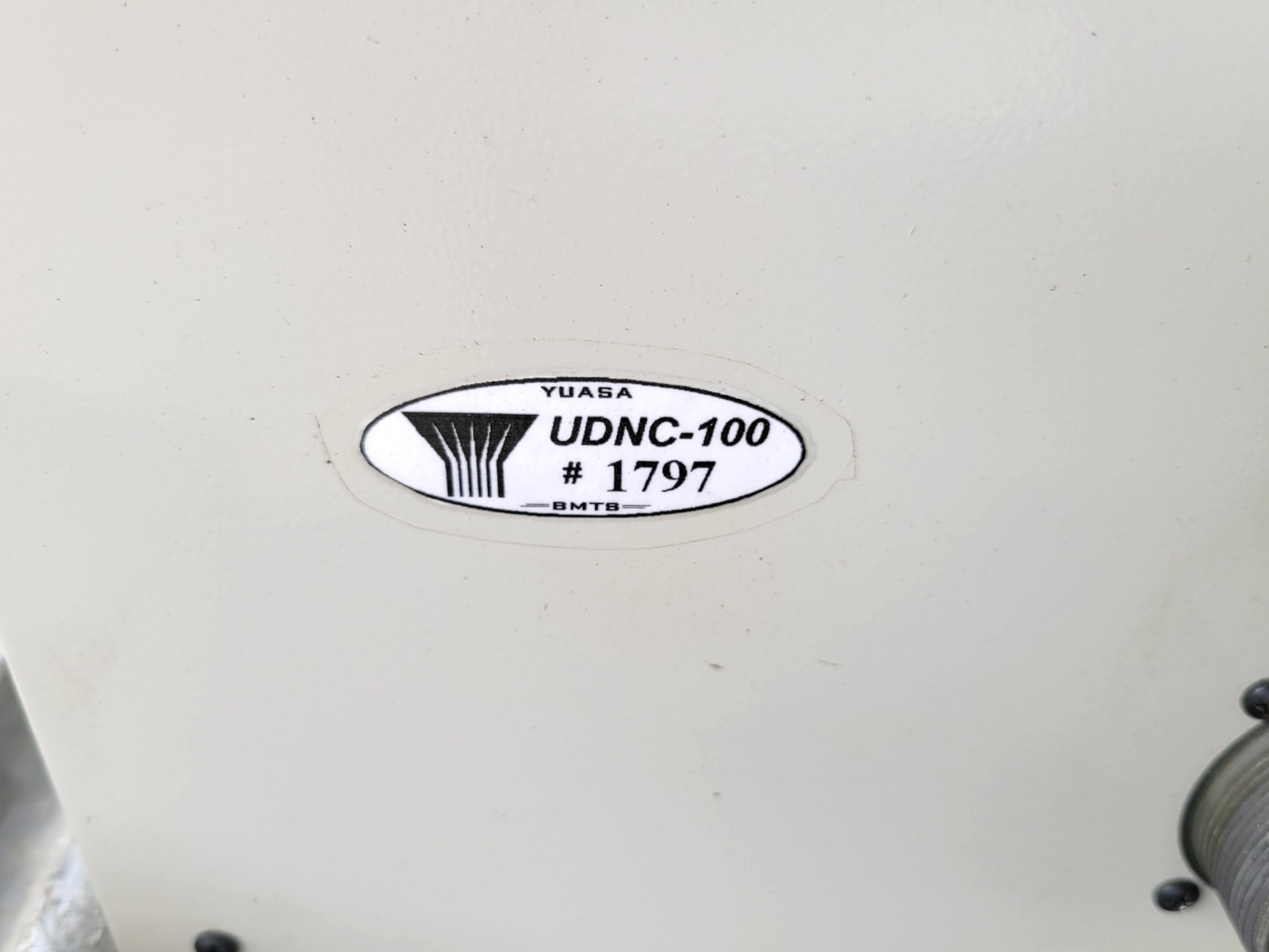 YUASA SUDX-5C-01 ROTARY INDEXER W/ UDNC-100 CONTROLLER