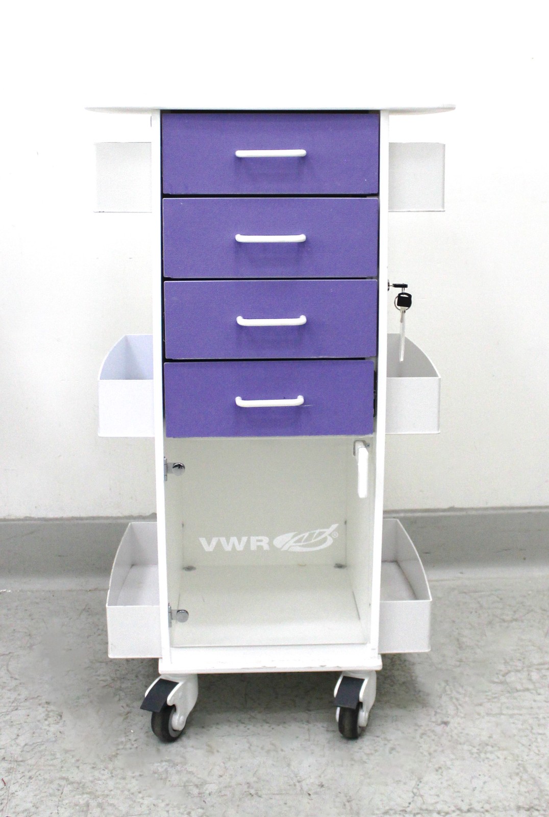 VWR MRI Core DX Lab Cart HDPE Storage Mobile Cart with Keys (3376571)