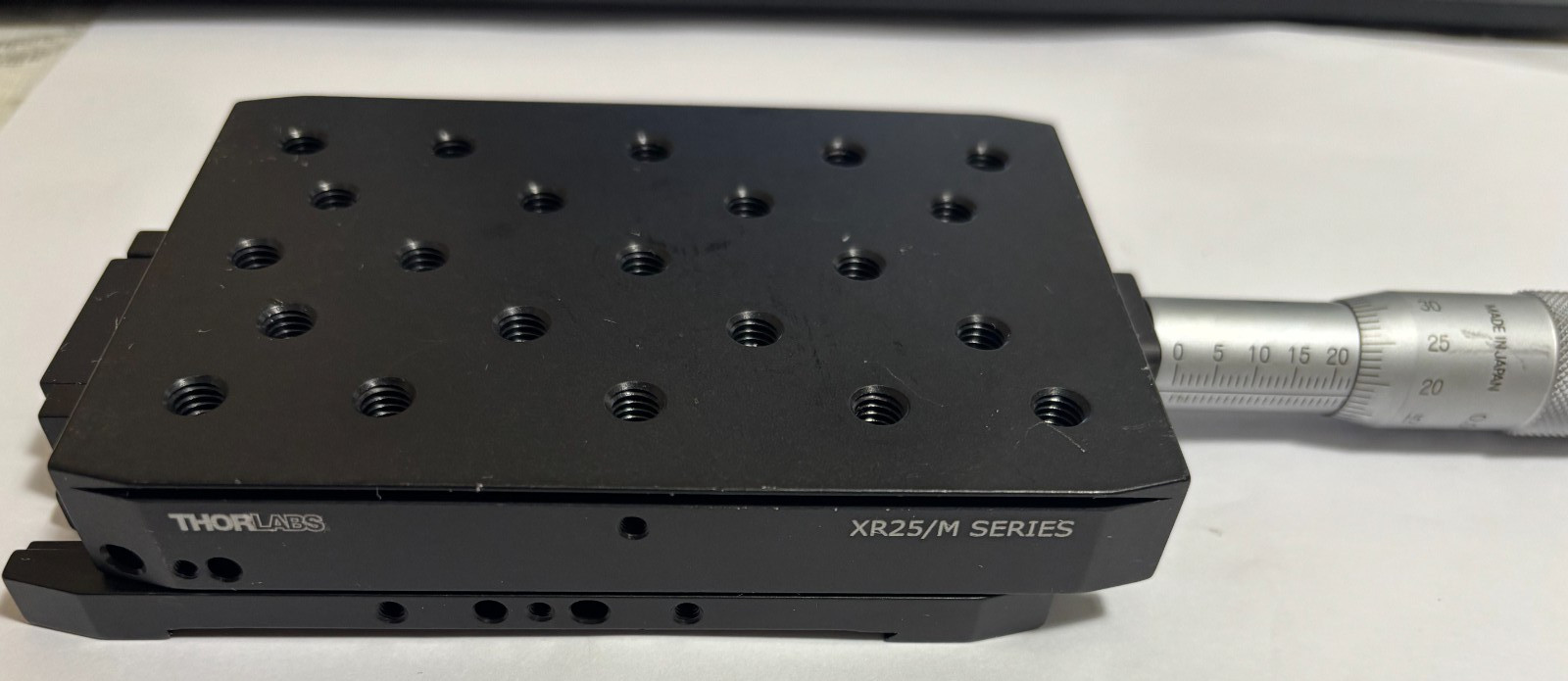 Thorlabs XR25/M  XR25C 25 mm Travel Linear Translation Stage, End-Mounted Microm