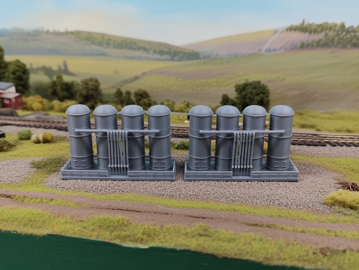 2x Fuel Tank Silos N Scale 1:160 Gauge Built And Ready No Assembly Required SM42