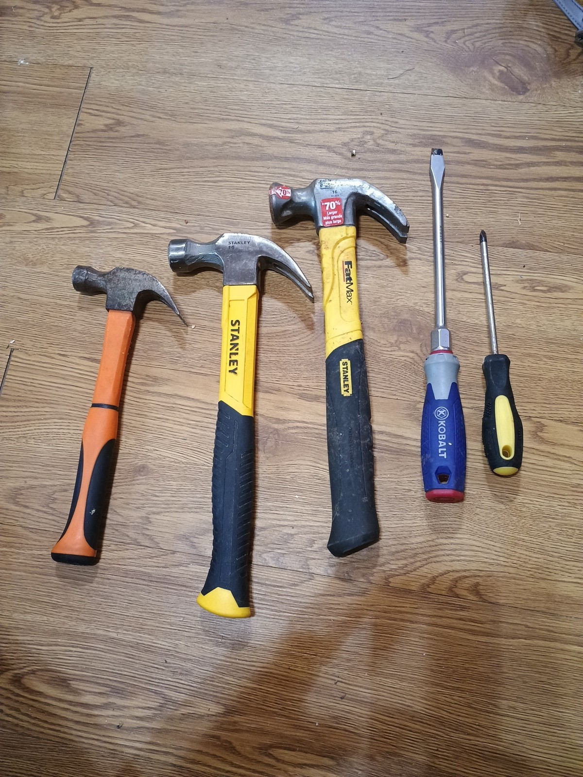 One Fat Max Stanley Hammer 1 16oz Stanley 2 Screwdrivers  Small Orange Hammer