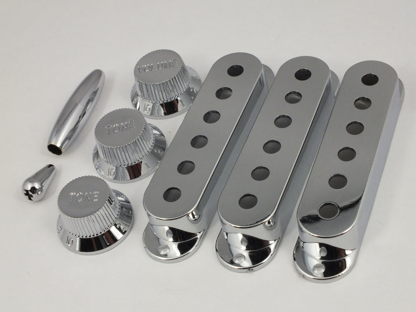 CHROME PICK UP COVERS KNOBS & TIPS for Fender Stratocaster or Strat style guitar