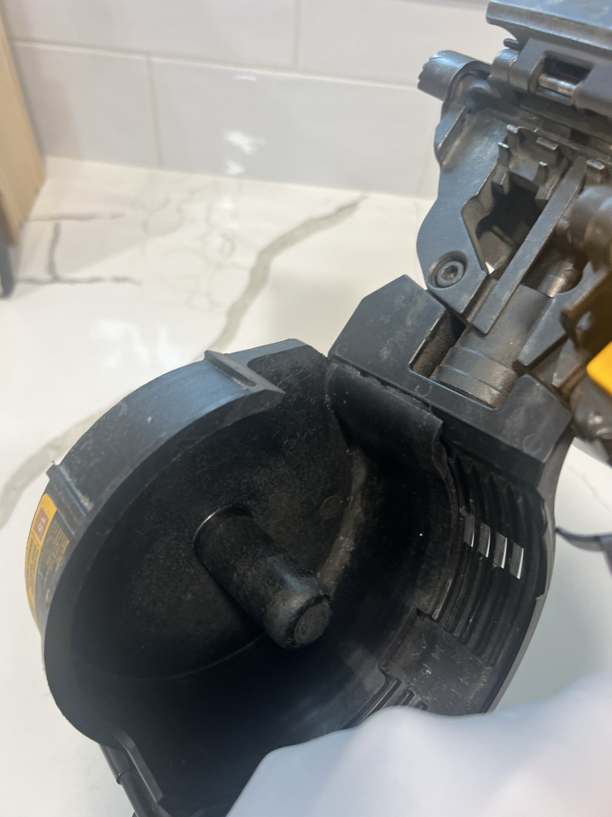 DEWALT 15 Degree Pneumatic Coil Nailer