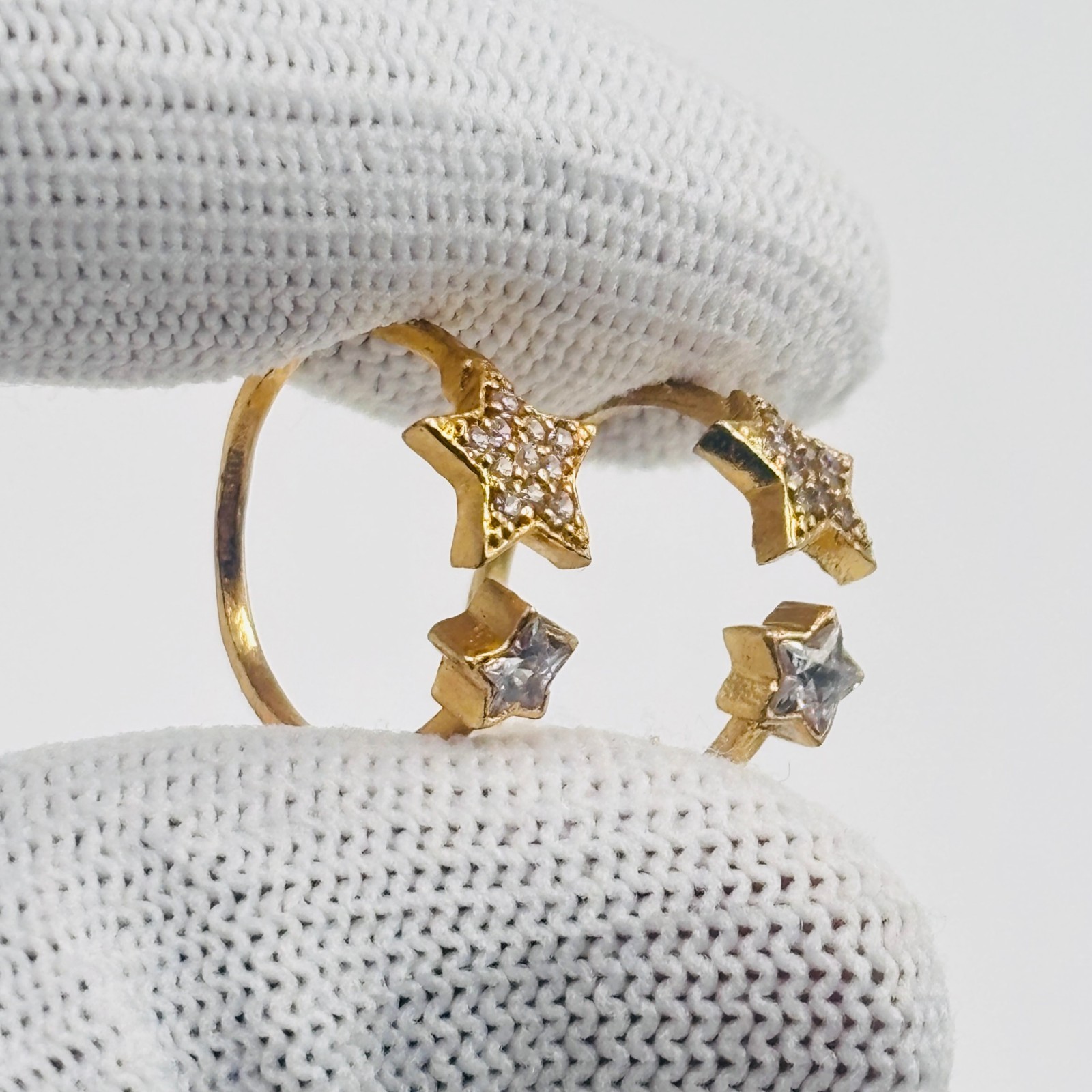 Gold Tone Open Adjustable Toe Ring with Star Design & Artificial White Stone