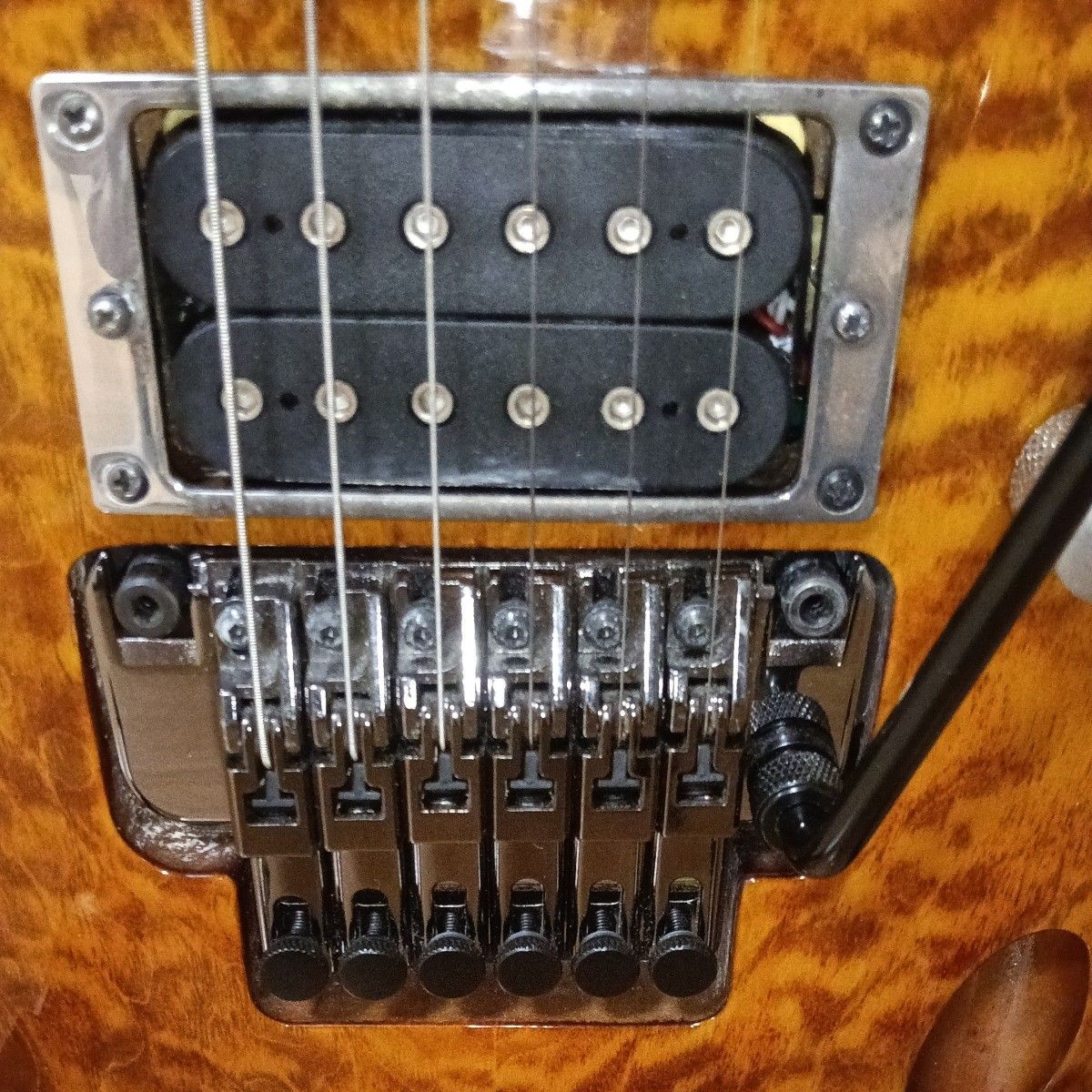 Ibanez S670QM Electric Guitar