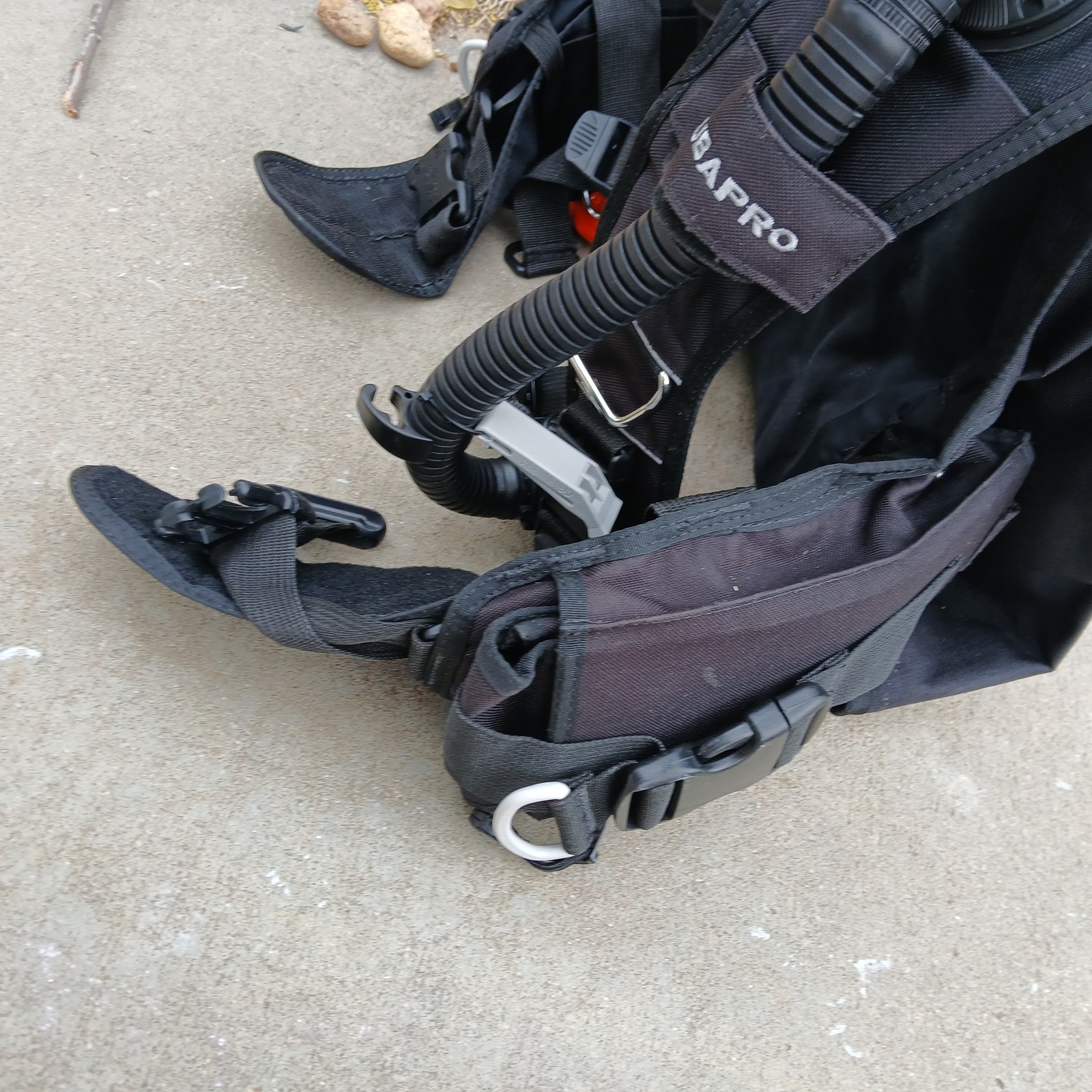 Scubapro Knighthawk BCD Buoyancy Compensator Vest Size M
