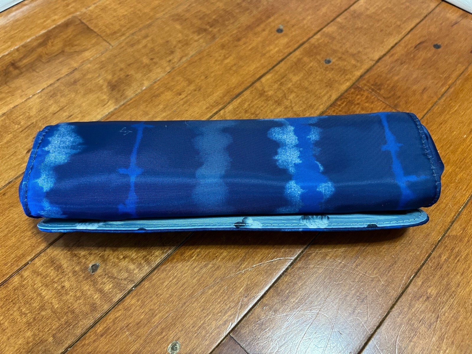 Lug Blue PILL ORGANIZER CASE NWOT!